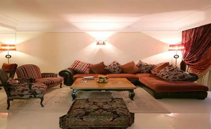 هتل Palais Des Roses Hôtel & Thalasso