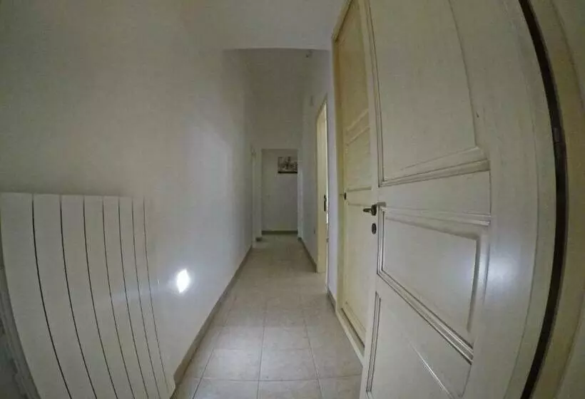 Aamiaismajoitus (B&B) A Casa Tu Zi Melu