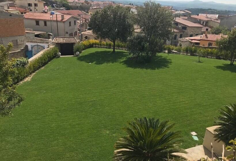 住宿加早餐  Borgo Antico Xix Sec