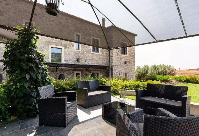 ベッドアンドブレックファースト Borgo Antico Xix Sec