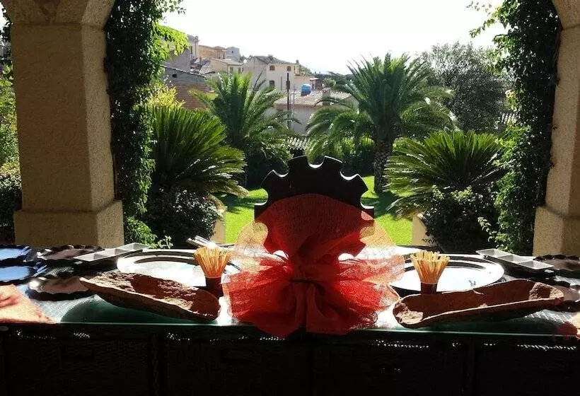 ベッドアンドブレックファースト Borgo Antico Xix Sec