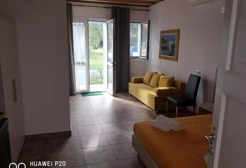 Aamiaismajoitus (B&B) Il Sole Nel Mare   Lido Di Volano