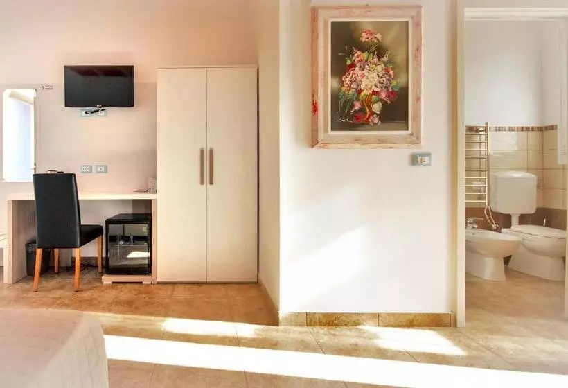 Aamiaismajoitus (B&B) Il Sole Nel Mare   Lido Di Volano