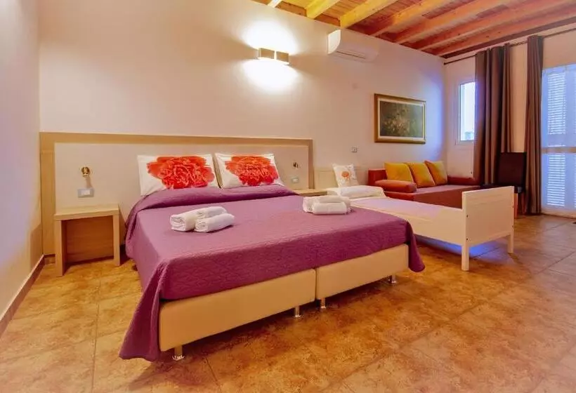 Aamiaismajoitus (B&B) Il Sole Nel Mare   Lido Di Volano