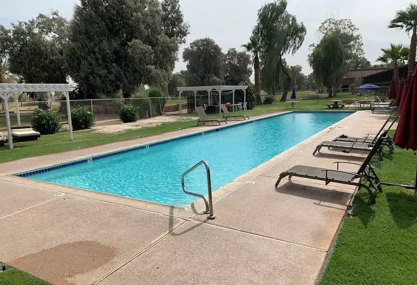 ホテル Ramada By Wyndham Holtville Golf Resort/el Centro