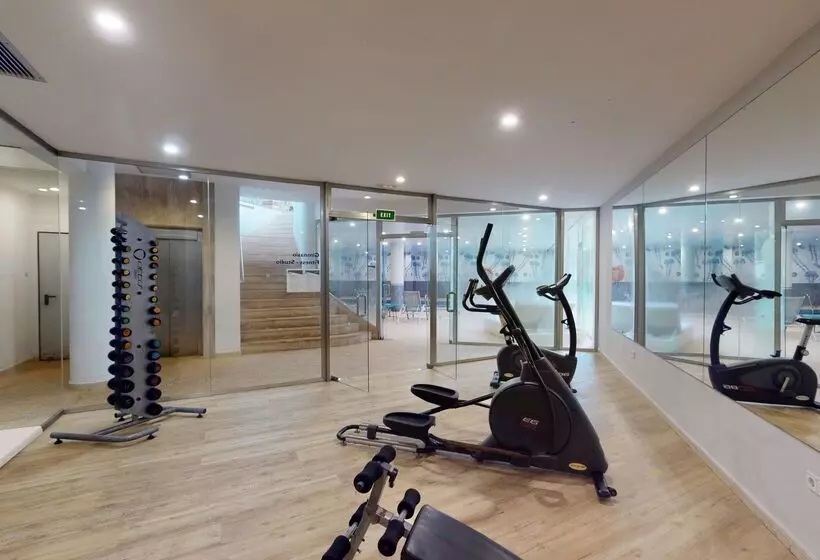 Tropic Garden Hotel Apartments