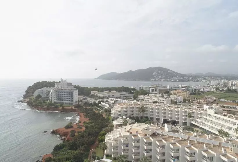 Tropic Garden Hotel Apartments