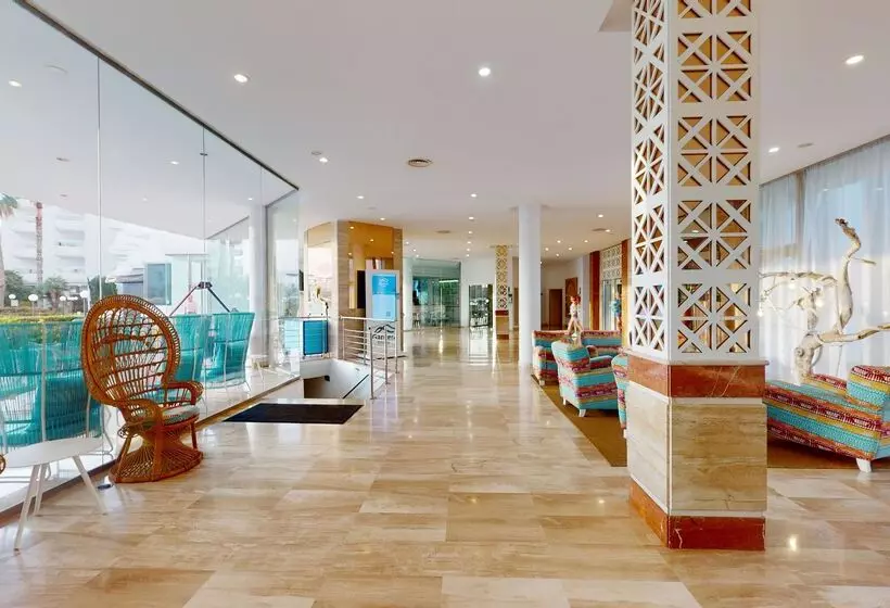 Tropic Garden Hotel Apartments