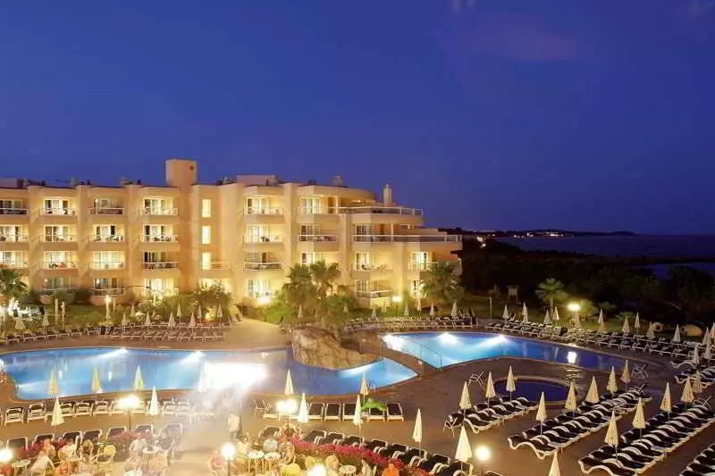 Tropic Garden Hotel Apartments