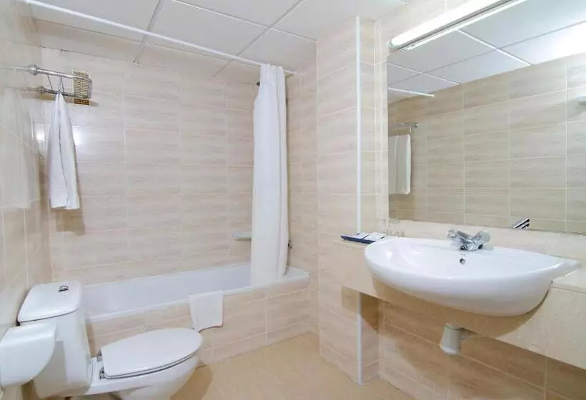 בית מלון כפרי Bellevue Belsana