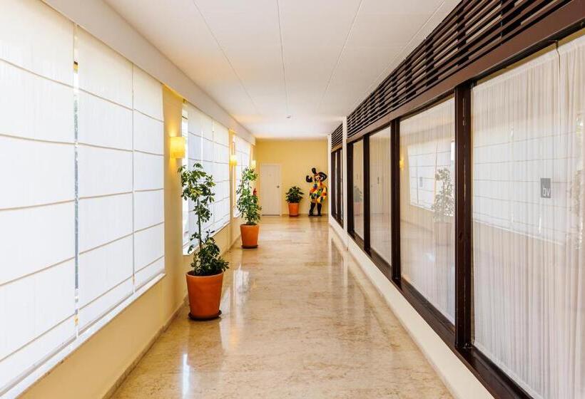 هتل Bellevue Belsana