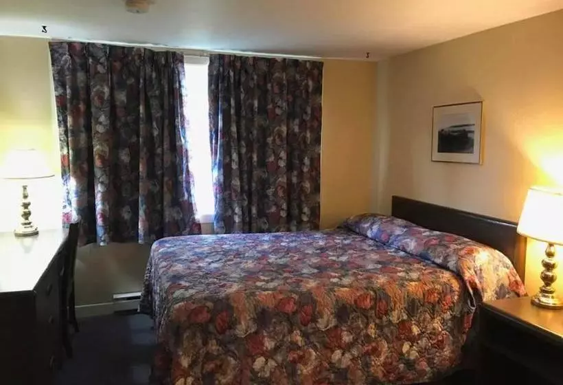 酒店 Coastal Inn Kingfisher