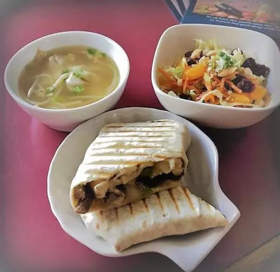 酒店 Coastal Inn Kingfisher