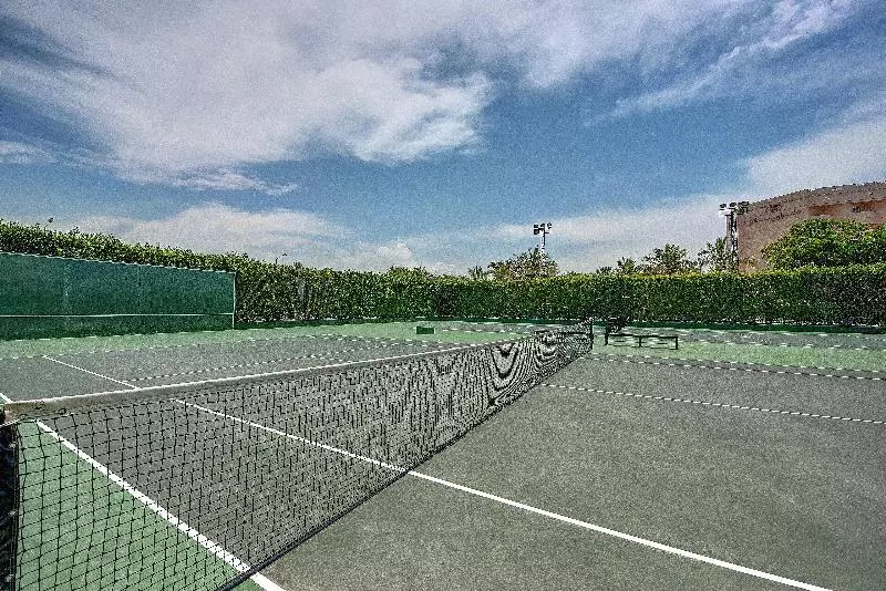 هتل Crowne Plaza Resort Salalah, An Ihg