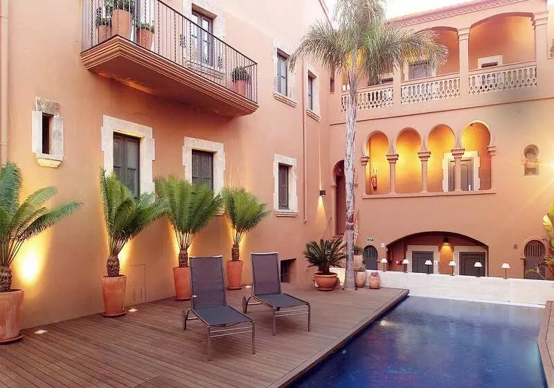 Отель Gran Claustre Restaurant & Spa
