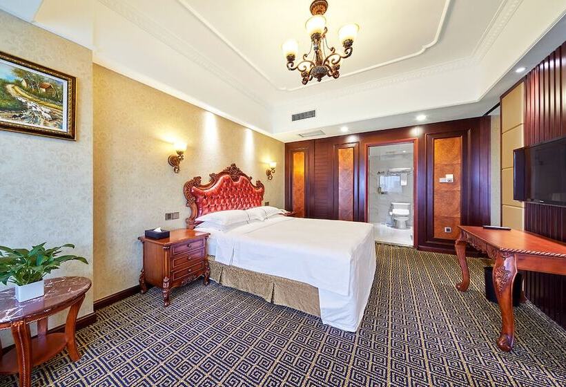 Отель Grand Regency