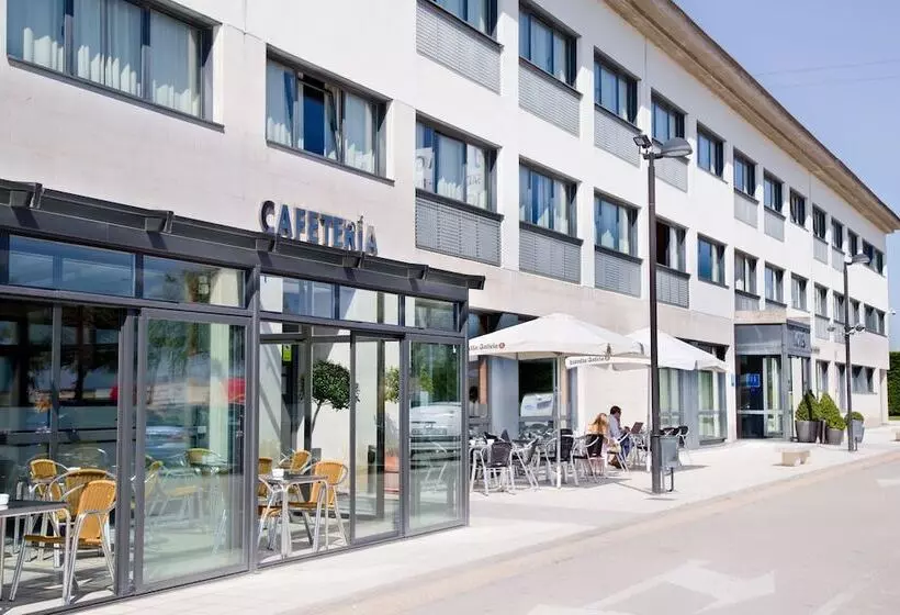 ホテル Hq La Galeria