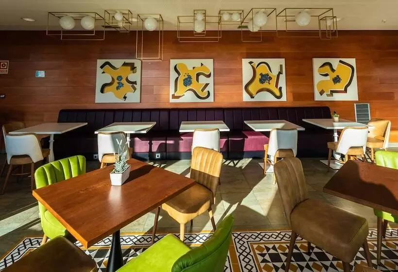 Отель Hq La Galeria