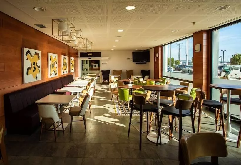 Отель Hq La Galeria