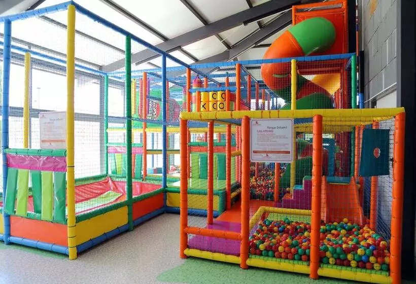 Отель Hq La Galeria