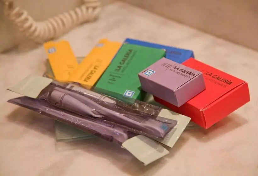 Отель Hq La Galeria