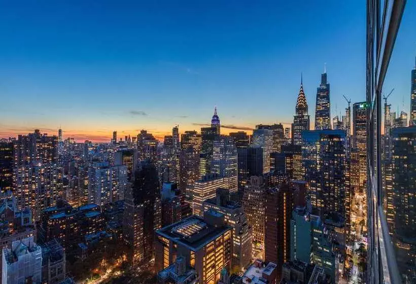 هتل Millennium Hilton New York One Un Plaza