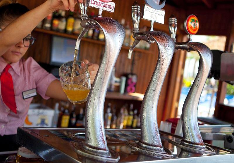 فندق Playacartaya