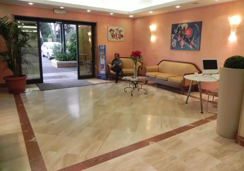 酒店 President Pomezia