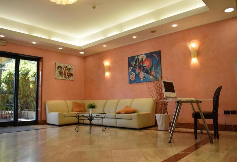 בית מלון כפרי President Pomezia