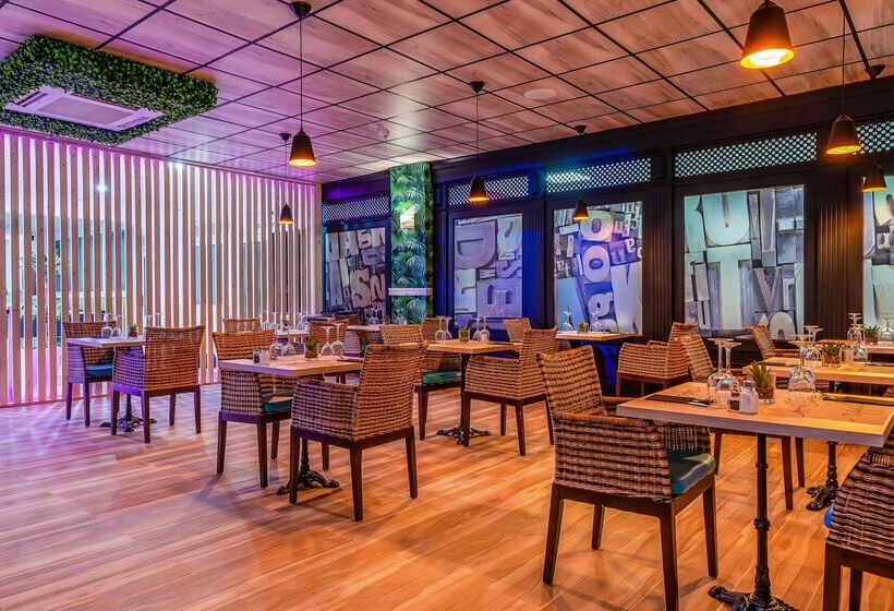 هتل Princesa Solar 4 Adults Recommended