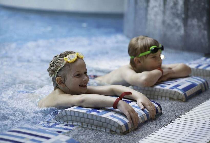 هتل Tallink Express