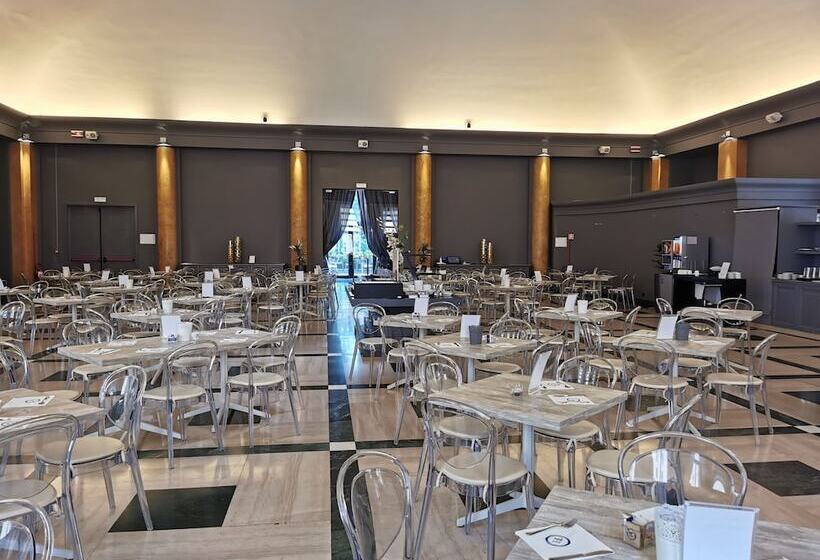 Hotel Th Roma Carpegna Palace