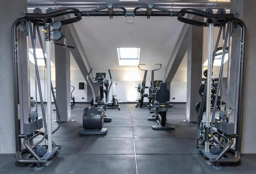 Hotel Th Roma Carpegna Palace