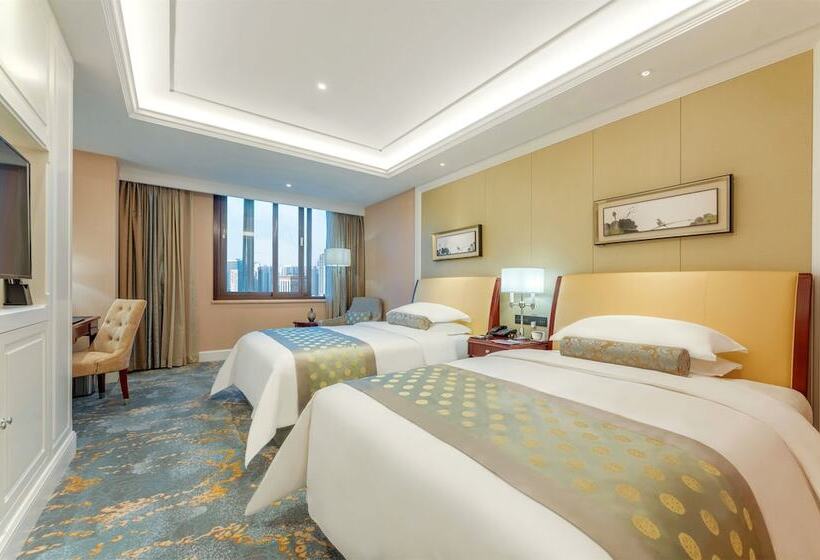 בית מלון כפרי Yunzen Jinling World Trade Plaza