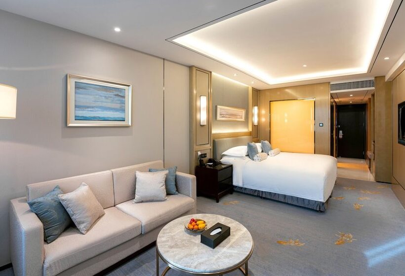 בית מלון כפרי Yunzen Jinling World Trade Plaza