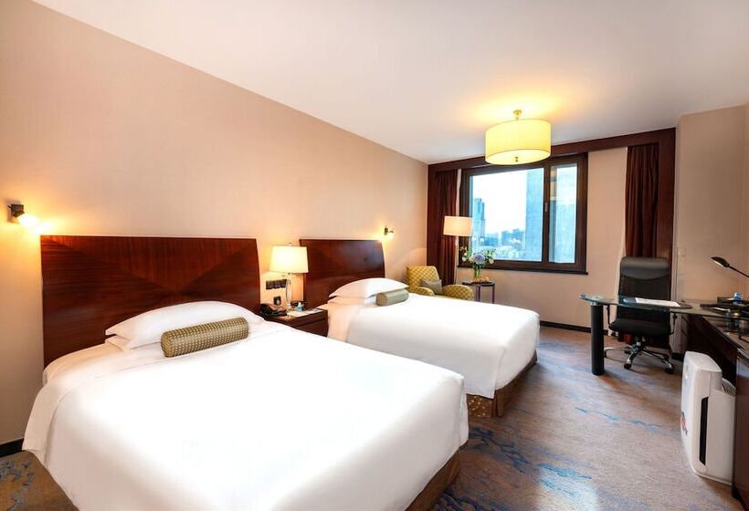 בית מלון כפרי Yunzen Jinling World Trade Plaza