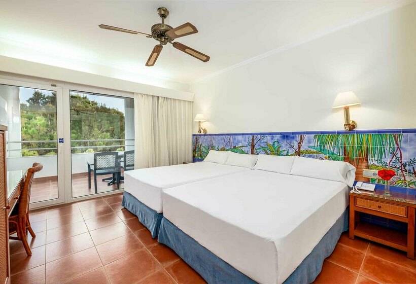 فندق Playacartaya