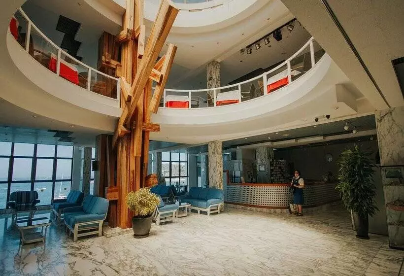 Servatur Green Beach