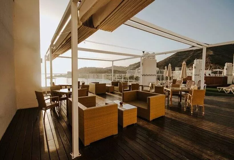 Servatur Green Beach