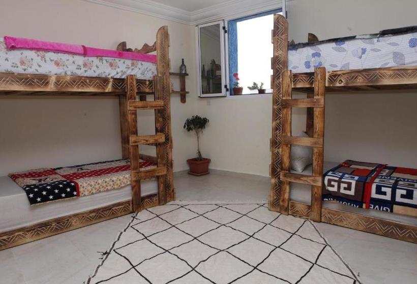 فندق صغير Tayought Surf House