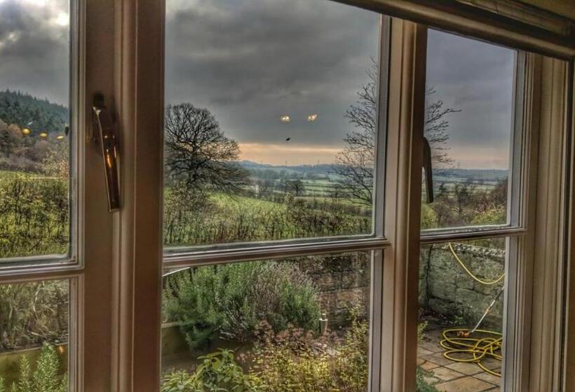 مبيت وإفطار Park House