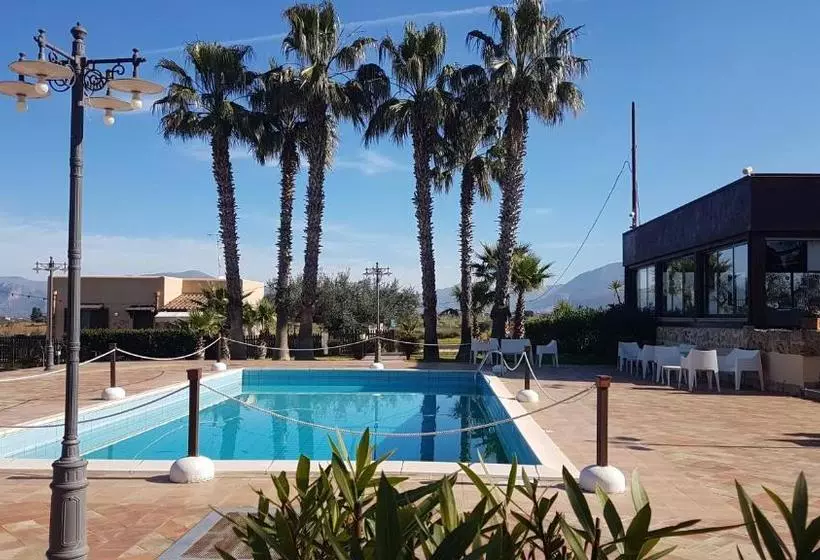 هتل Azienda Agrituristica Baglio Carta