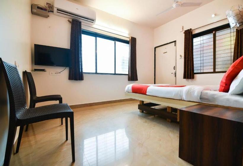 Отель Oyo 36668 Om Resort