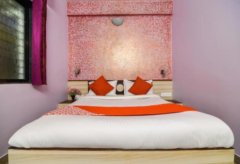 Отель Oyo 36668 Om Resort