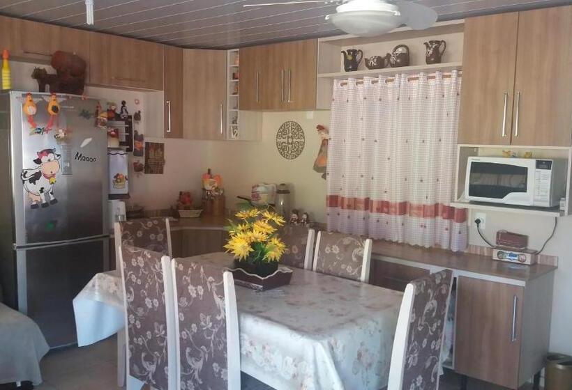 بنسيون Casa De Temporada Familiar