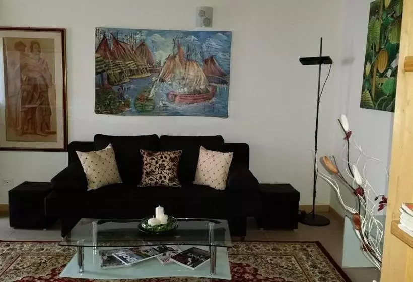 پانسیون Casa Yami