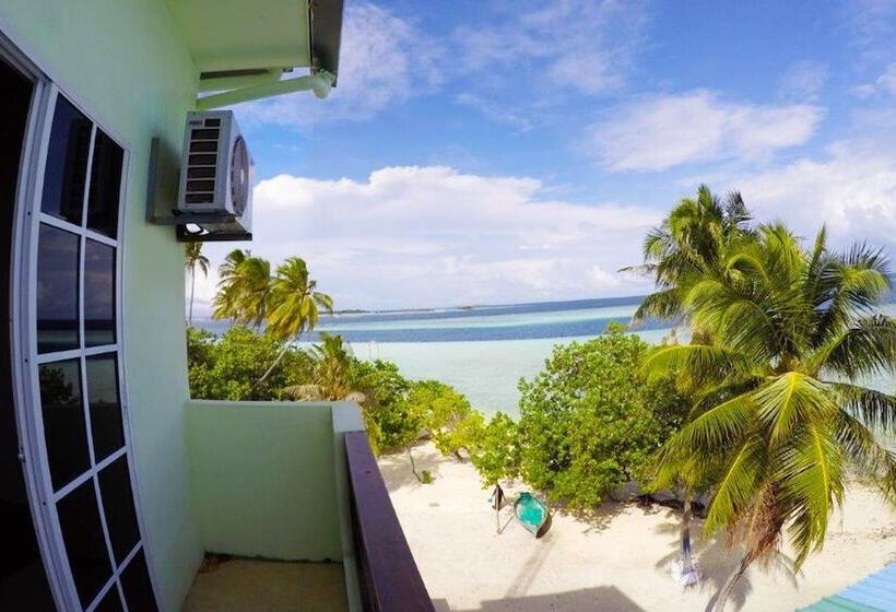 پانسیون Ilaa Beach Maldives