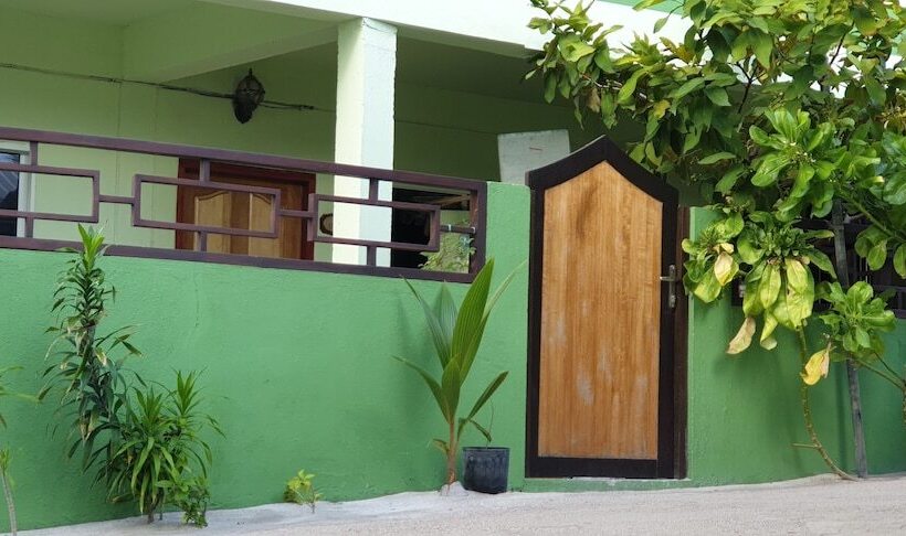 پانسیون Ilaa Beach Maldives