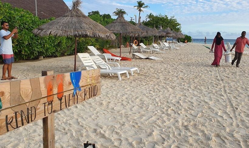 پانسیون Ilaa Beach Maldives