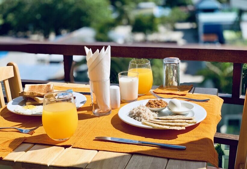 پانسیون Ilaa Beach Maldives